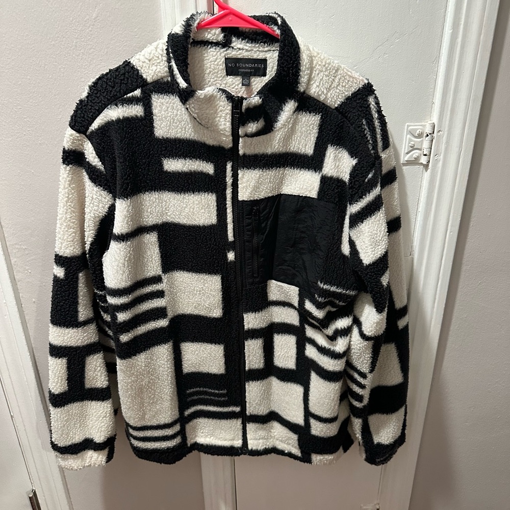 No Boundaries Black and White Fleece Jacket